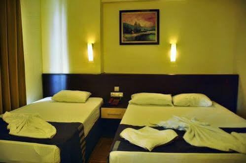 Kemalhan Beach Hotel Alanya Exterior photo